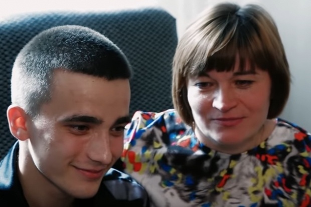 Сергей Семёнов с мамой, Ольгой Викторовной