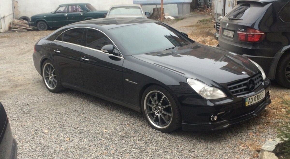 Мерседес-Бенц W219: Элегантность и мощь в одном флаконе