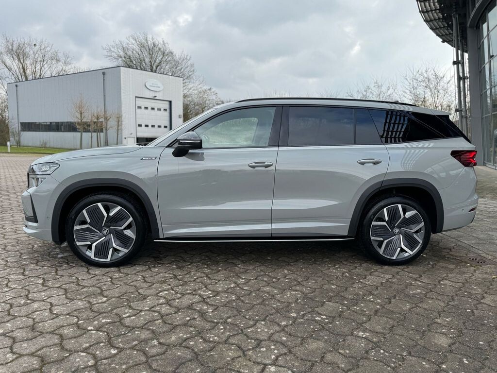 В России стартовали продажи Skoda Kodiaq в новом кузове. Источник иллюстрации - auto.ru