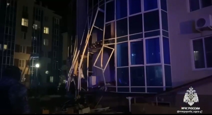    Следственный комитет РФ по Югре выясняет причины пожара в жилом доме Ханты-Мансийска