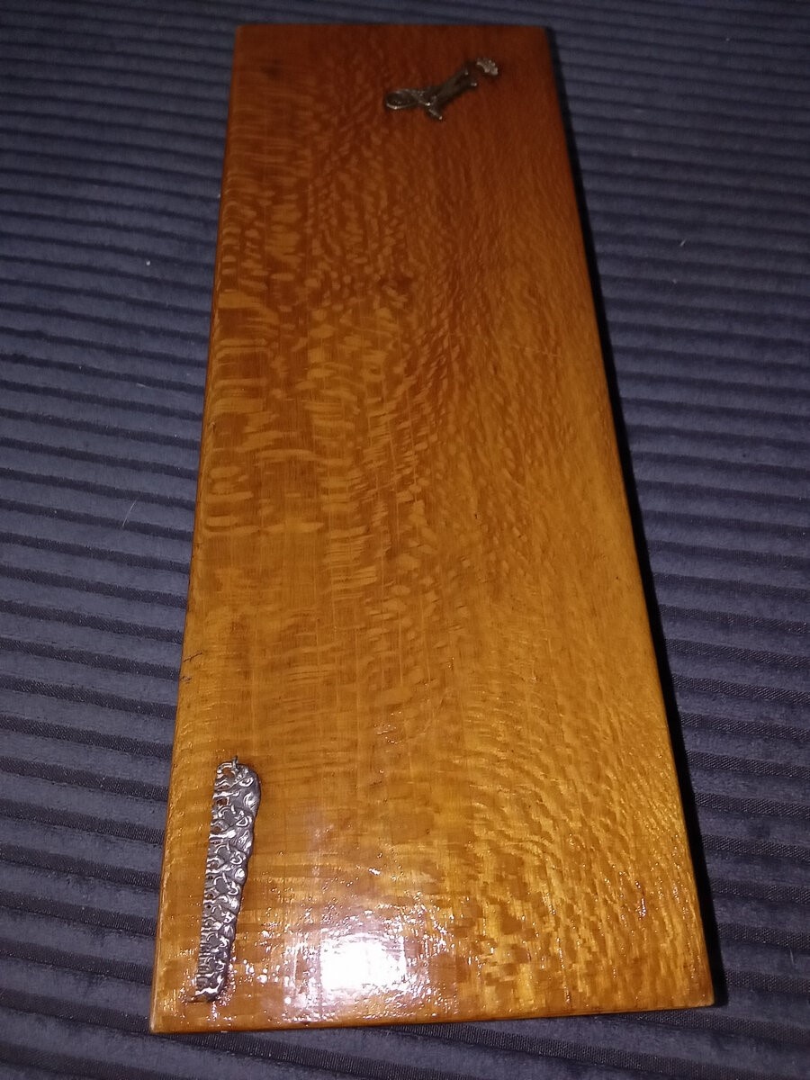 Вы только посмотрите - какая красота! Это фото с блога "Gerr Majоr реставрация как хобби" здесь же, на Дзене.