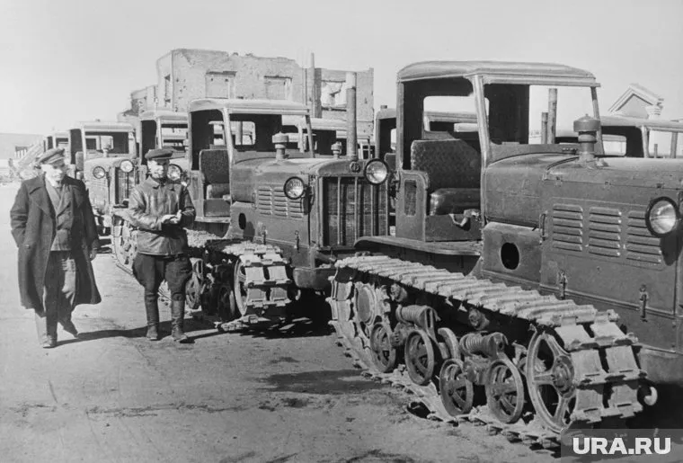 В основном немцы работали в тылу, однако известны подвиги и тех, кто отправился на передовую
Фото: Николай Ситников/ТАСС