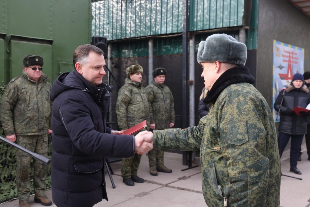    фото правительство РО Редактор