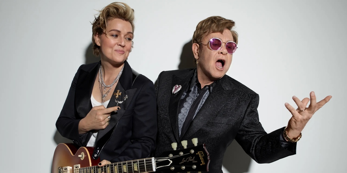    Новый альбом Элтона Джона возглавил британские чарты (фото 1)