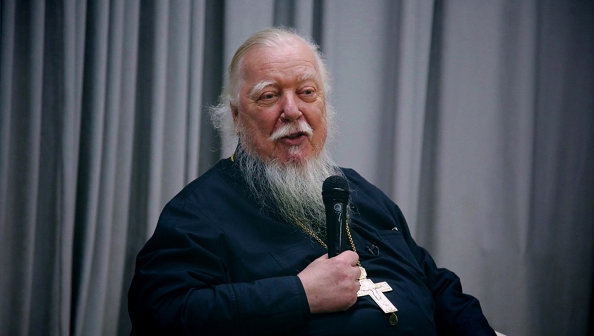 Димитрий Смирнов (07.03.1951 — 21.10.2020 гг.) — протоиерей, церковный и общественный деятель.