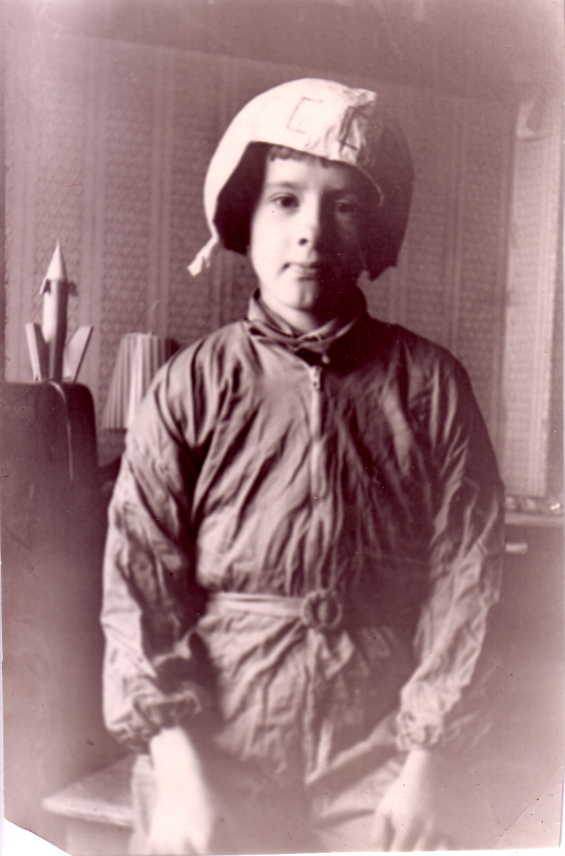 В космонавты готовился с детства. Но выбрал другой путь! Фото для автора. 