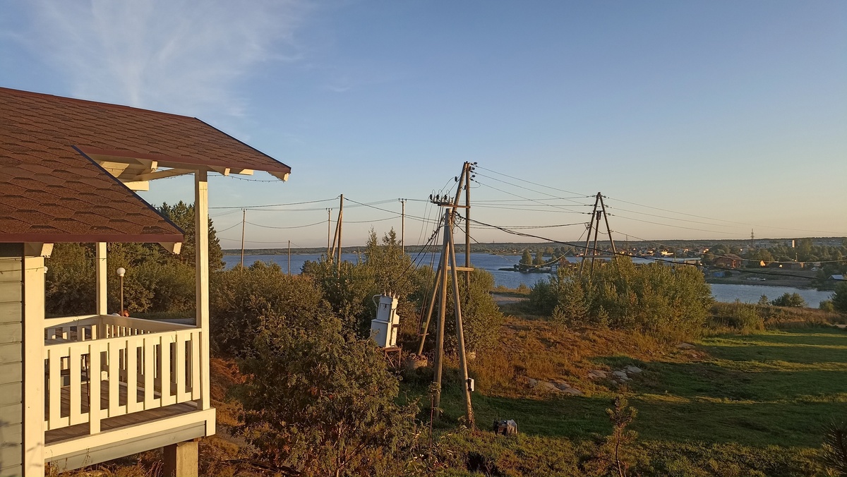 Наш домик на побережье Онежского озера