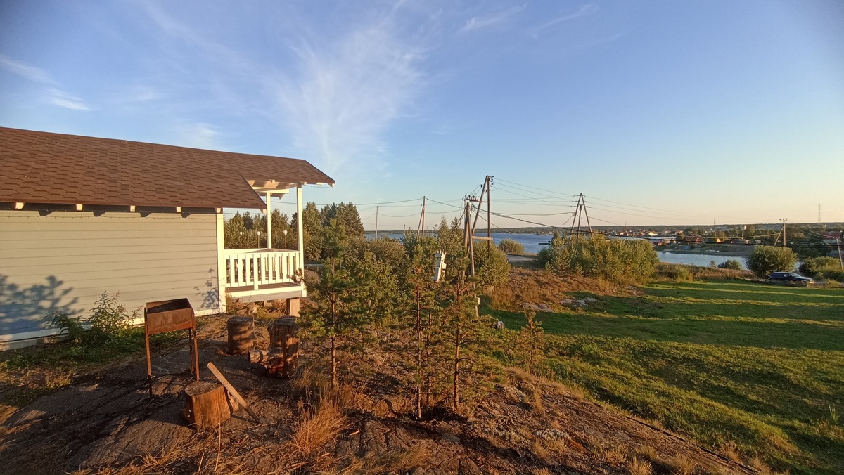 Наш домик на побережье Онежского озера