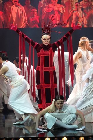    Спектакли "Геликон-оперы" всегда очень зрелищны и насыщены эмоциями. / Фото: Антон Дубровский