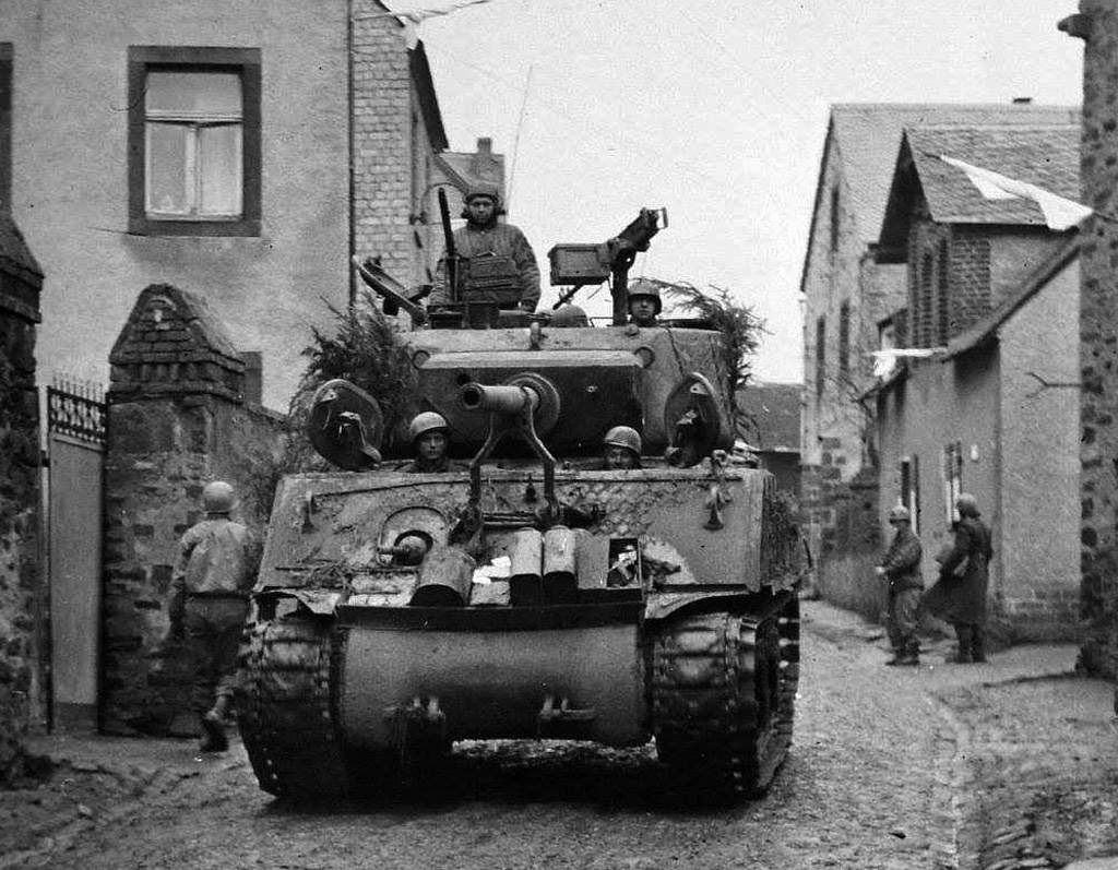 Medium Tank M4A3E2, его оценилии в войсках, но серия ограничилась всего 254 машинами.