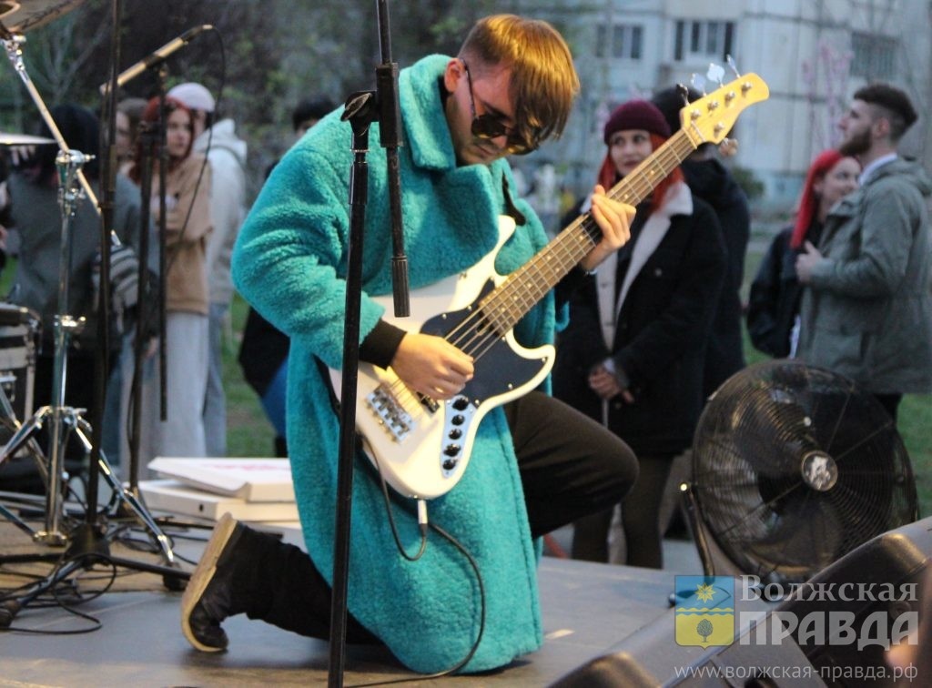     Космотуалет, космосуслики и пожиратель крышек: волжан засосало в галактику междушколья
