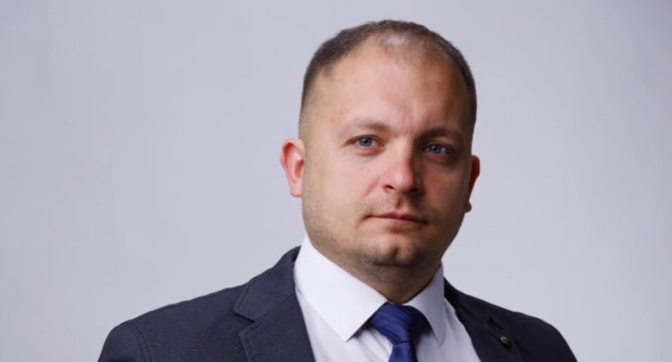    Соцсети Артема Семинихина