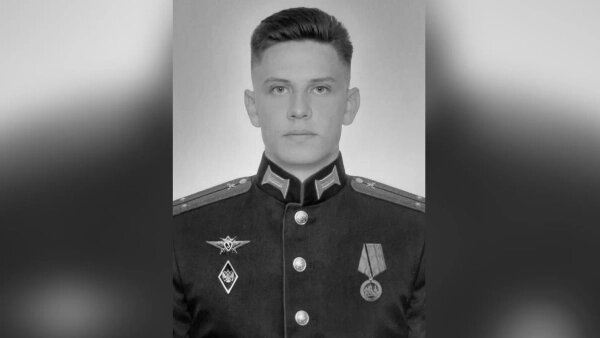 Офицер Назар Енин. Обложка © Telegram / Алексей Цыденов