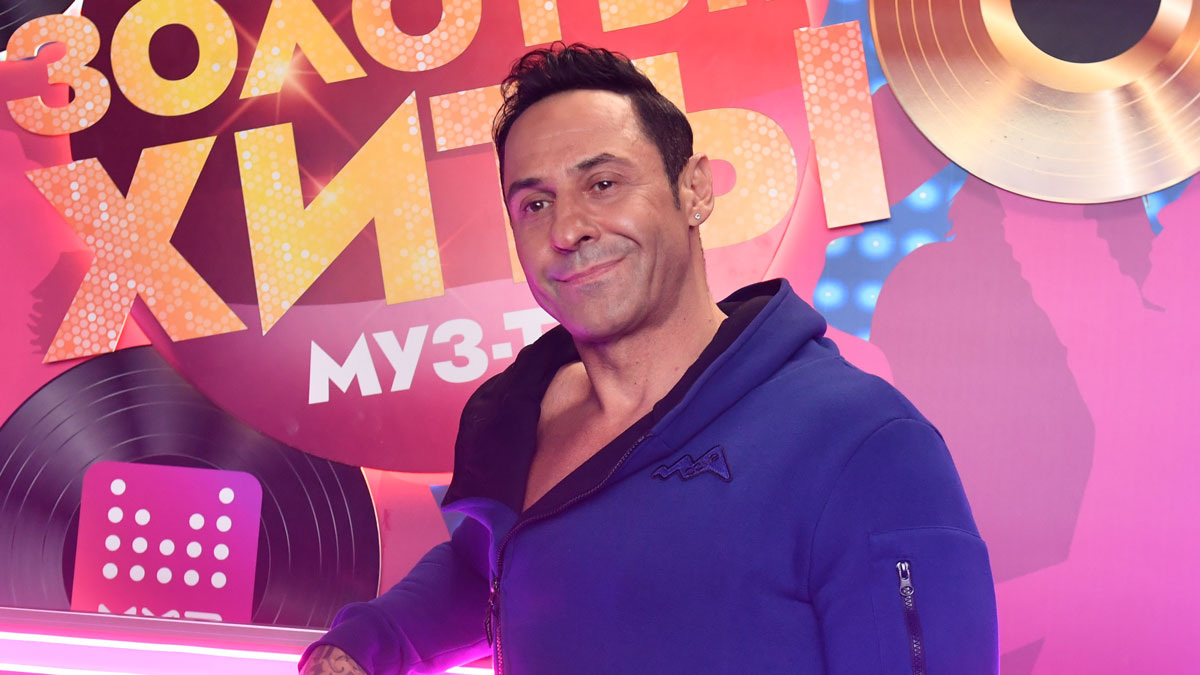    Стас Костюшкин