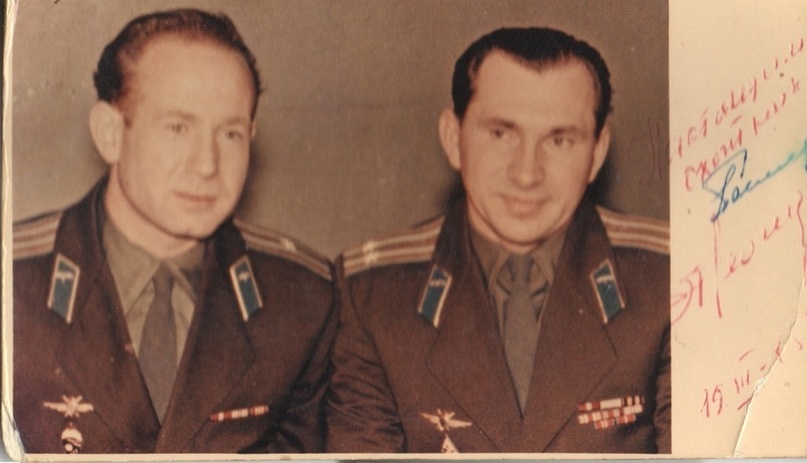 Памятная фотография Ивану Илларионовичу Федосееву от Леонова и Беляева. Фото Татьяны Игнатовой - Кургановой.