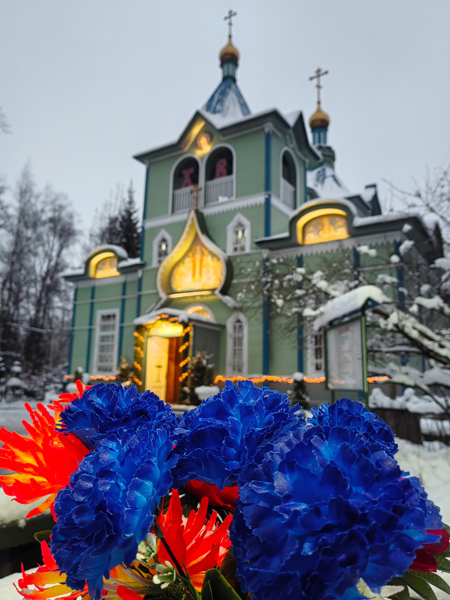 Храм преподобного Серафима Саровского на Серафимовском кладбище / Санкт-Петербург / 8 января 2025 / Фотография из личного архива