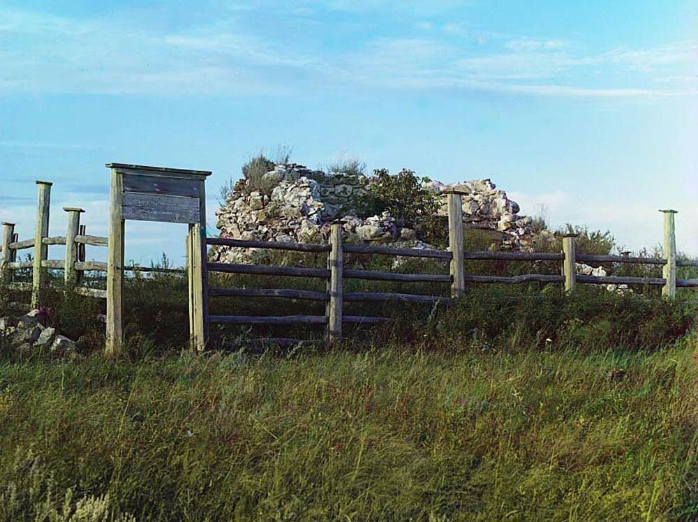 Фото С.М.Прокудина-Горского. 1910 г. Внешний вид мавзолея. 