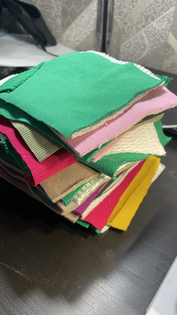 Квадраты 13х13 см ( припуск 1см)