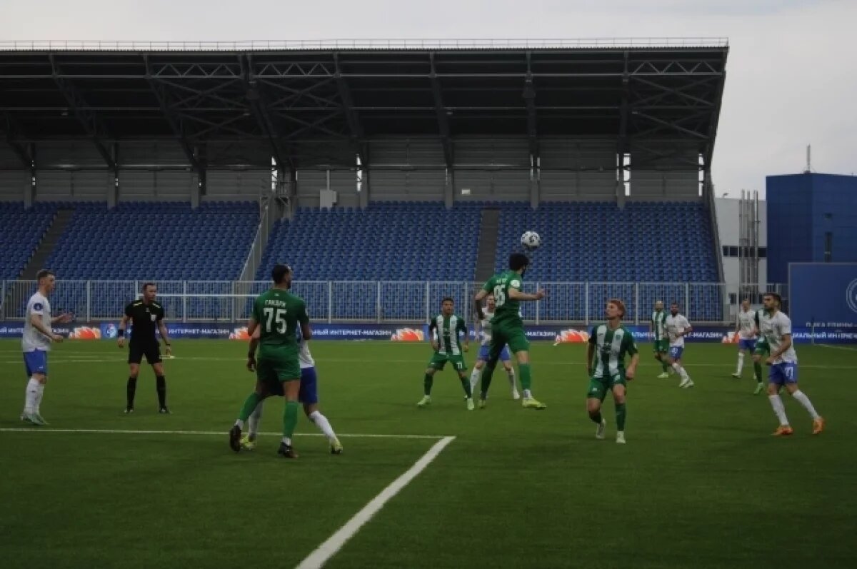    Воронежский ФК «Факел» проиграл «Акрону» из Тольятти