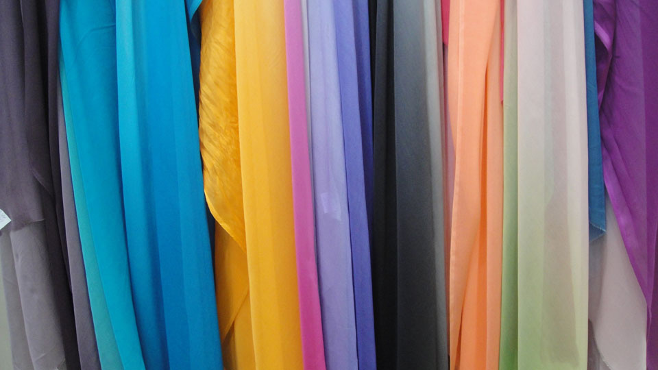 Как работать с шифоном: советы портнихи от первого лица