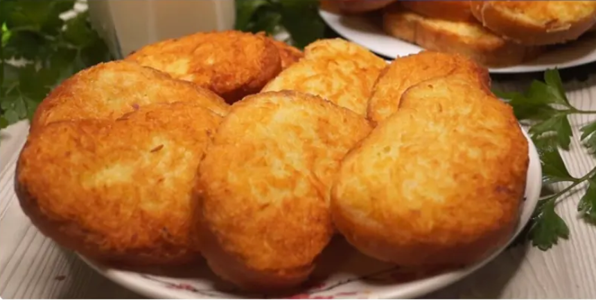 Так картошку я еще не готовила... Ленивчики на завтрак: Находка, когда нет времени для готовки, минимум ингредиентов, максимум вкуса.