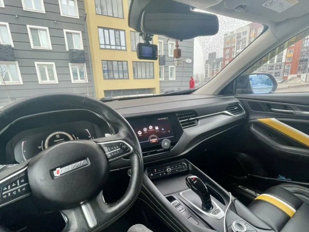 Haval F7x внутри