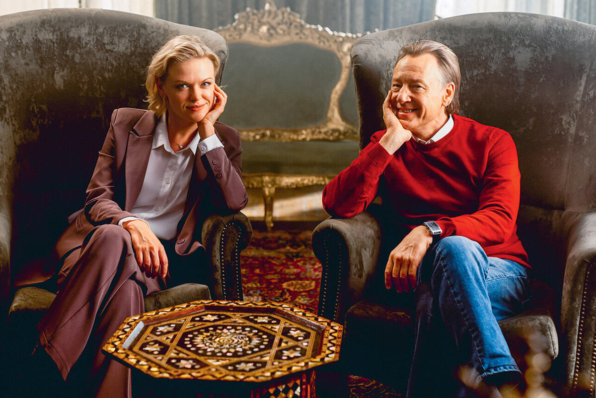    Анна Котова и Дмитрий Харатьян пресс-служба онлайн-кинотеатра WINK.RU