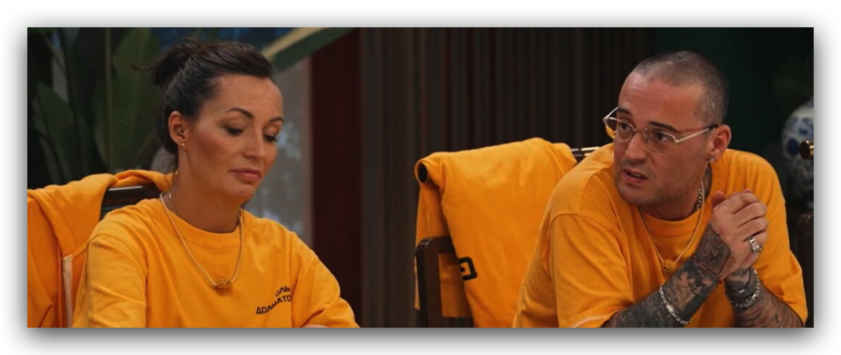 Из шоу "Сокровища императора"