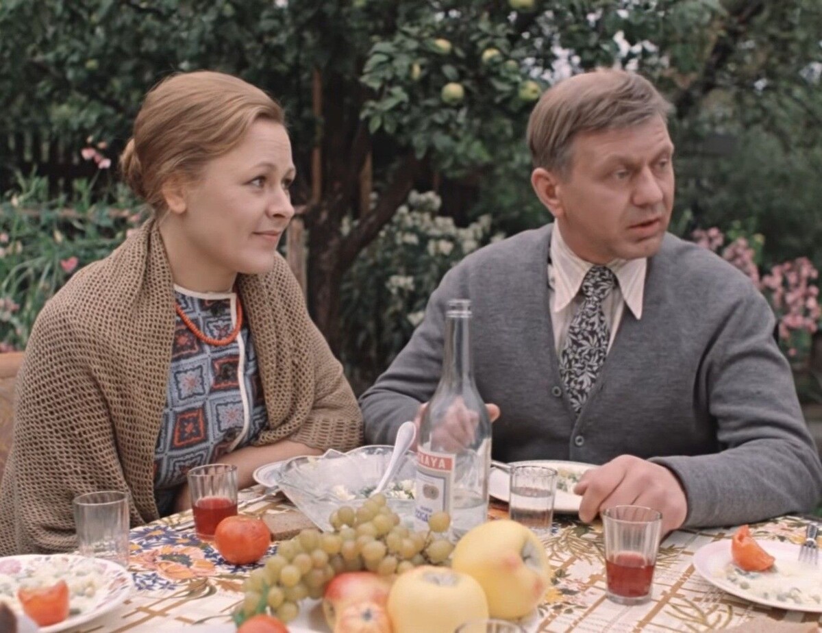 "Москва слезам не верит" (1979)