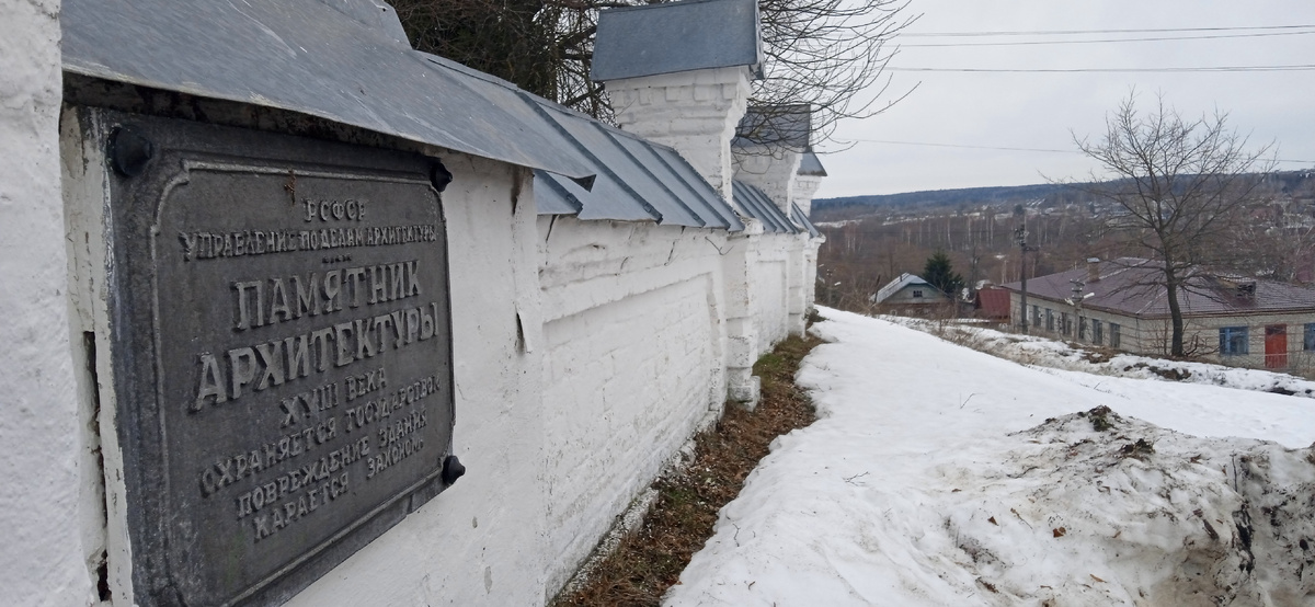 Каменный собор появился на Соборной горе только в XVIII веке