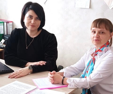 Кузянина Анастасия Александровна и специалист Ельцовского ЦЗН