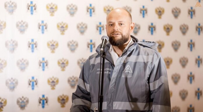    Анатолий Воробьев. Фото: официальный сайт АО «Новосибирскавтодор»