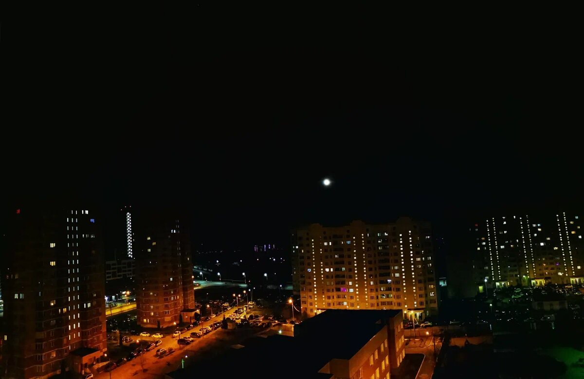 полнолуние в ночь 13-14 апреля