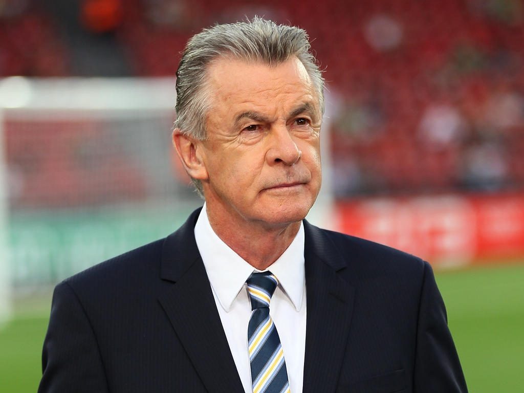 О́ттмар Хи́тцфельд (нем. Ottmar Hitzfeld)