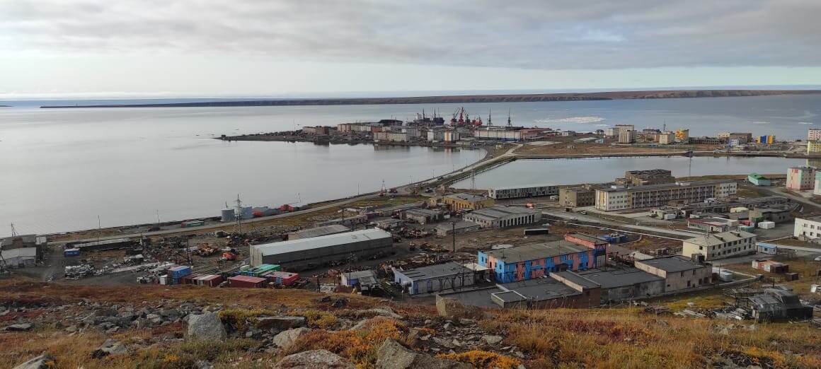 Певек с сопки