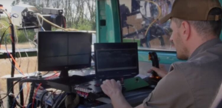 Фото: Скриншот видео We build Ukraine / YouTube