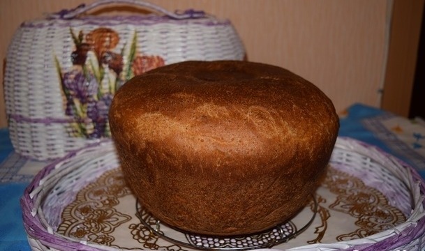 Фото, хлеб и хлебница - работа автора