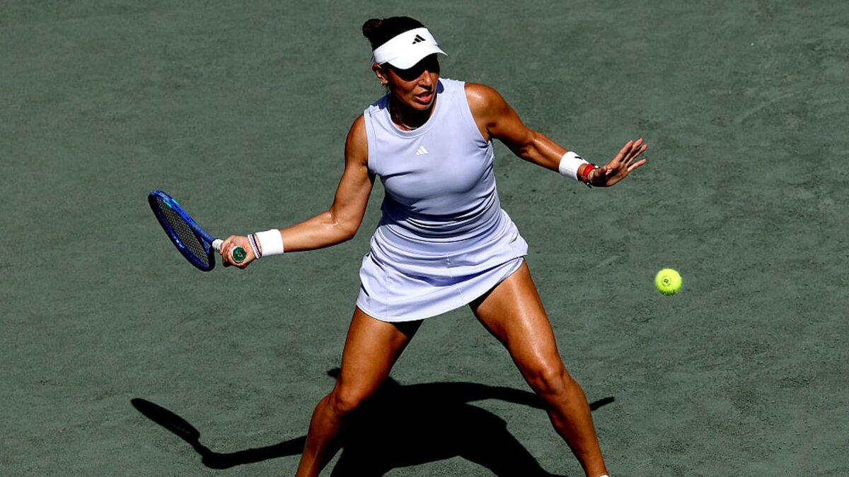 Фото: 2025 Getty Images
Джессика Пегула недавно выиграла титул на зеленой глине Чарлстона