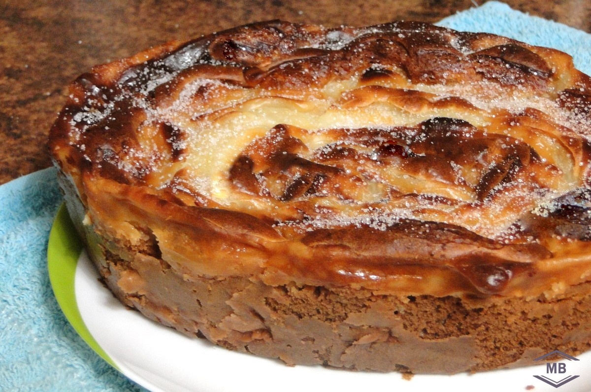 Вкусный, сочный, сладкий, сытный пирог!