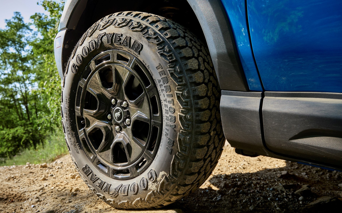 Специальные шины упрощают преодоление сложных дорожных препятствий