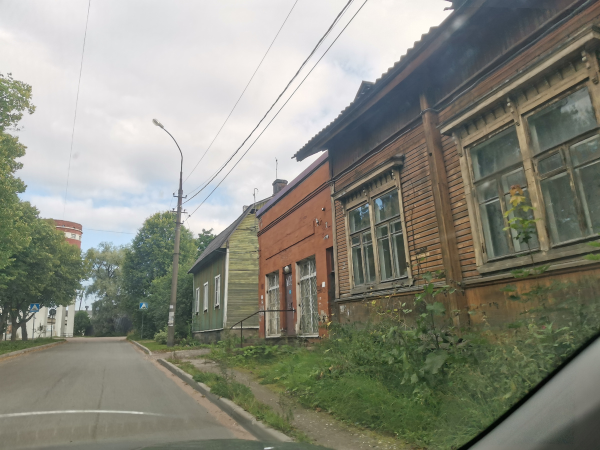 1/2 окраина города 