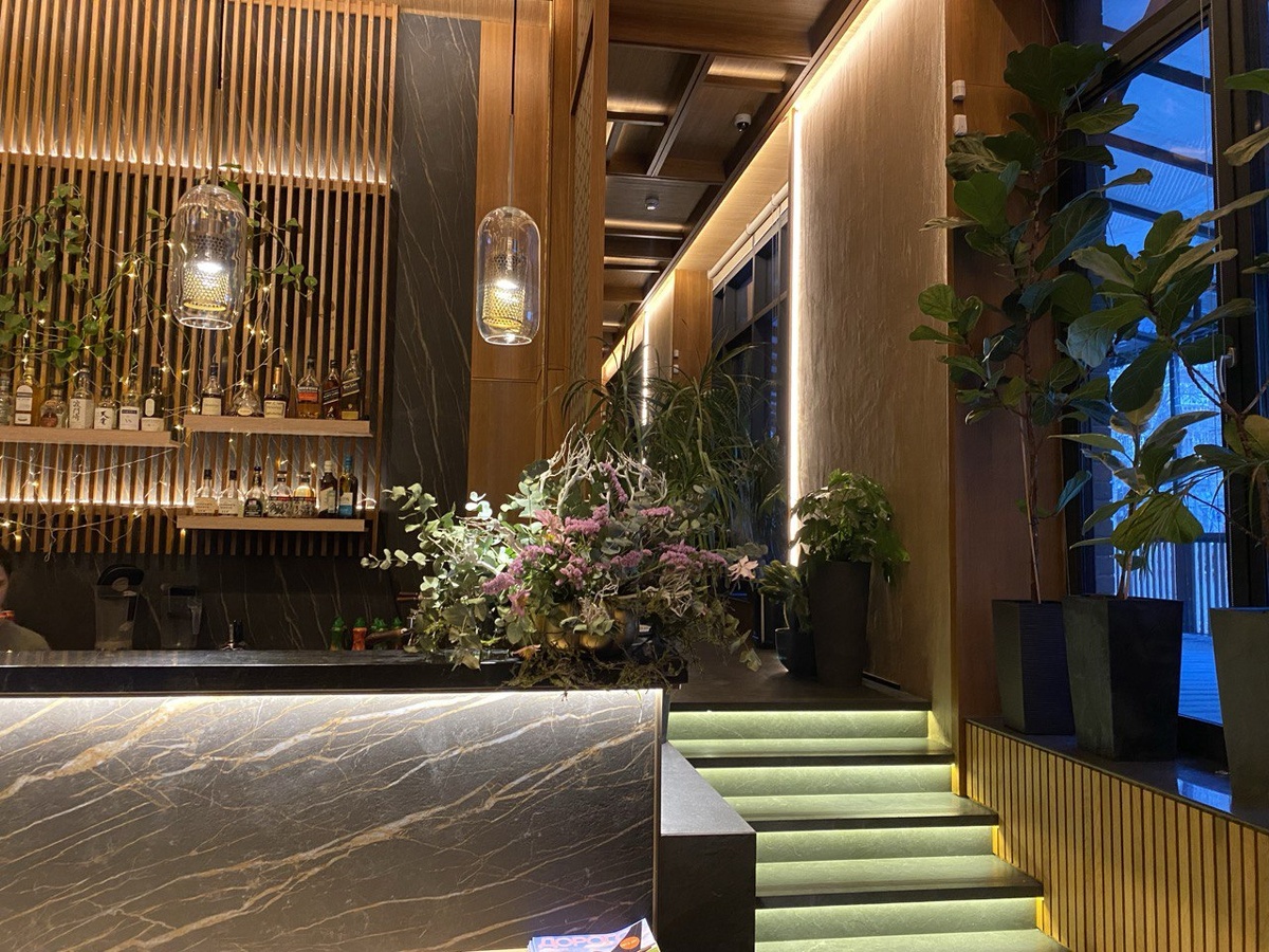 Интерьер заведения SABAI