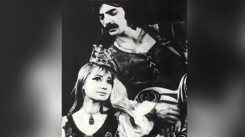 С Боярским в спектакле "Трубадур и его друзья"