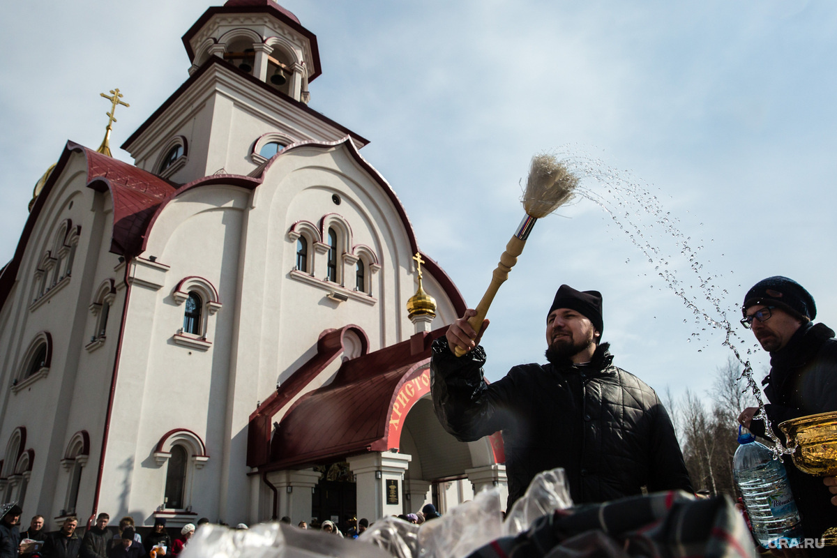 Пасха отмечается в первое воскресенье после полнолуния, в 2025 году она выпадает на 20 апреля. Фото: Александр Кулаковский © URA.RU
