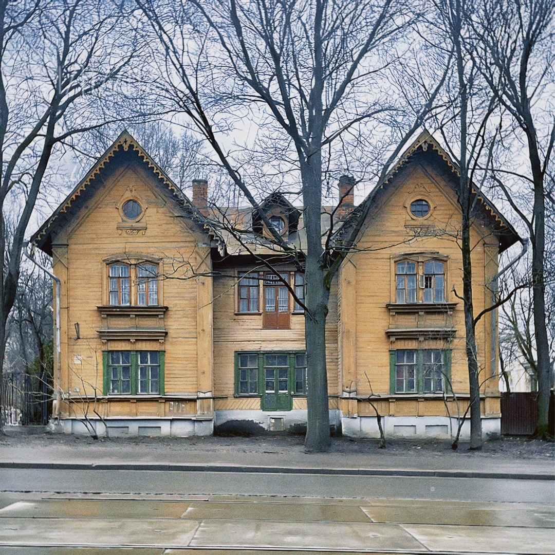 Вид на главный фасад с Тимирязевской улицы