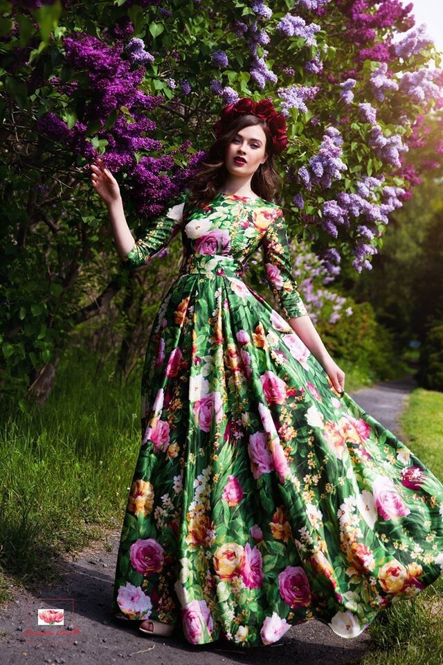 https://in.pinterest.com/pin/vintage-dresses-skirts--162340761546265774/