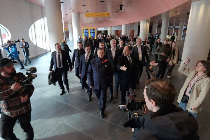   Юрий Трутнев высоко оценил новый международный терминал Камчатки / фото: правительство Камчатского края