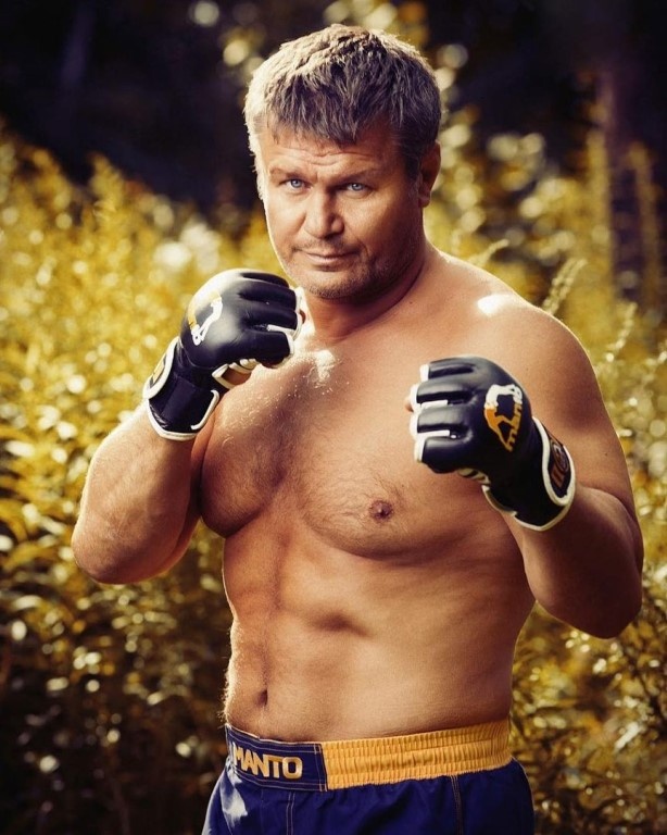 Олег Тактаров.