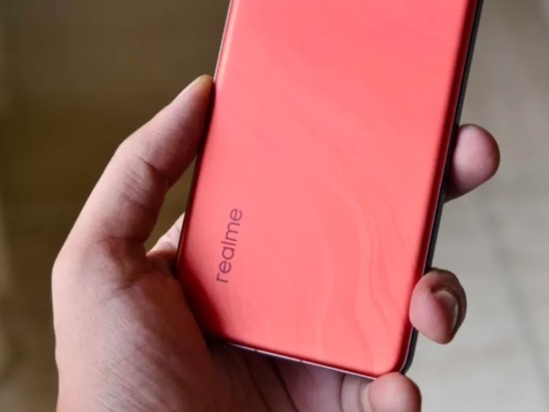    Официально: realme GT 7 получит ёмкую АКБ и флагманский процессор