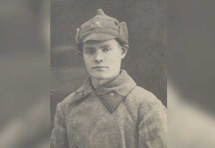    Шелоболин Константин, отец Надежды Данковой